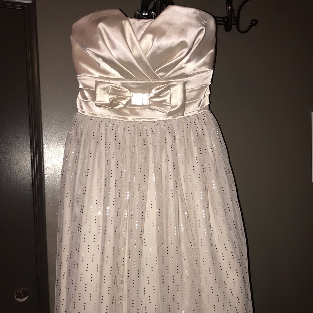 Junior champagne dress